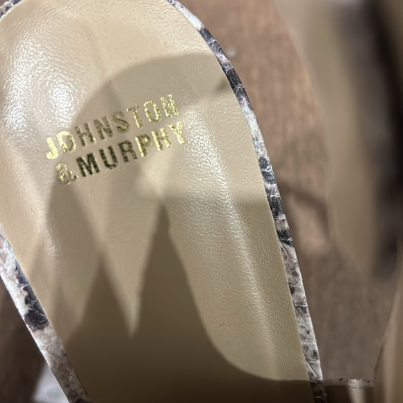 Johnston & Murphy Snake Skin Pattern open back shoes. Size9.5 - Picture 5 of 6